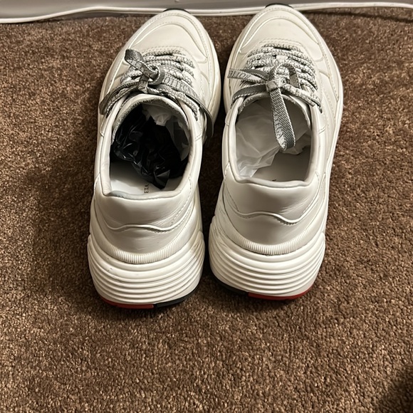 Women Bottega Veneta used white leather sneakers size 41 - Picture 4 of 6